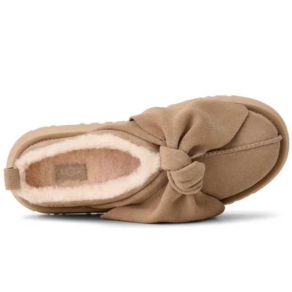 UGG Chestnut Suede Bow Platform Slipper - Picture 4 of 4